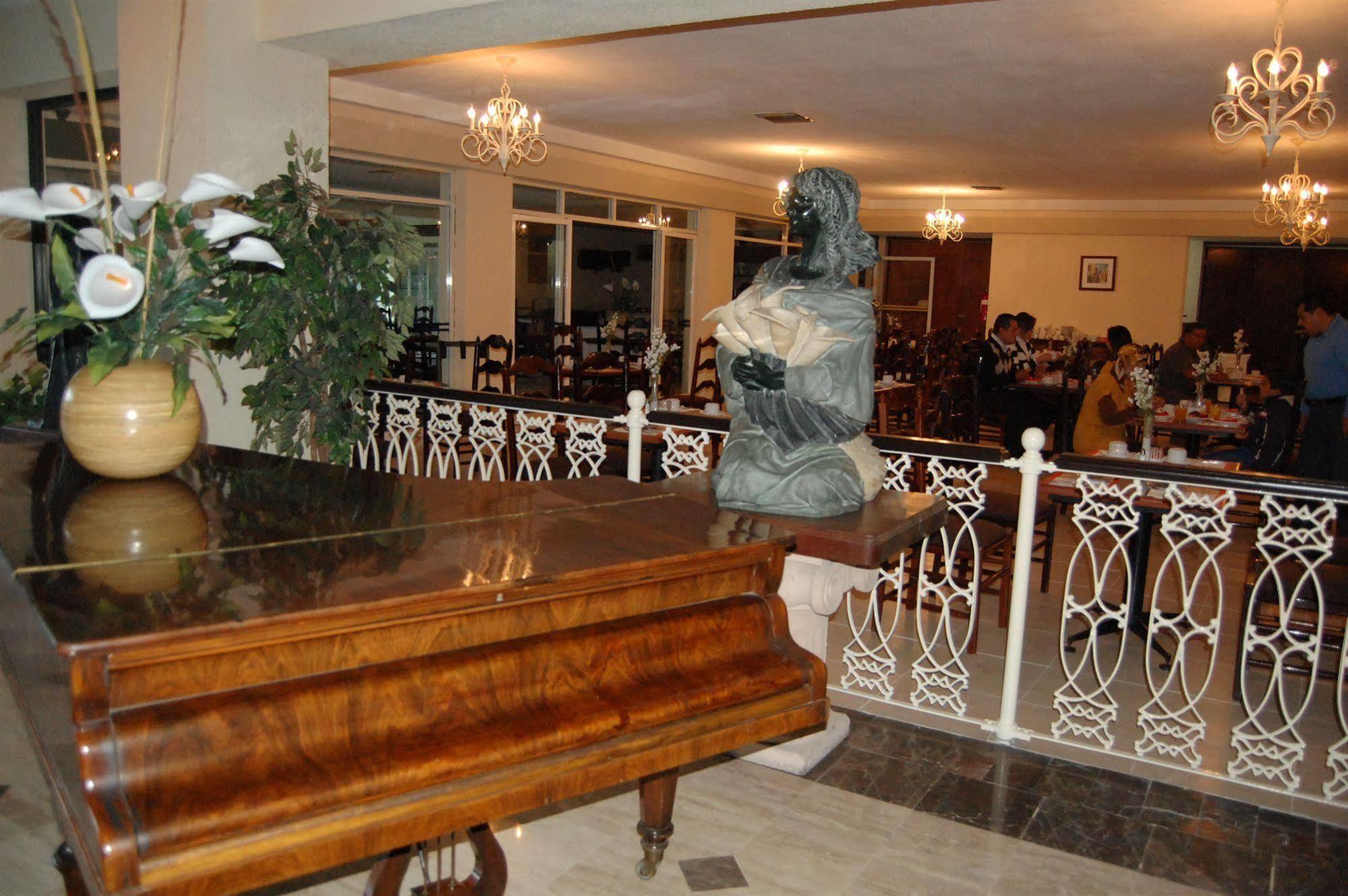 Real De Minas San Luis Potosi Hotel Exterior foto
